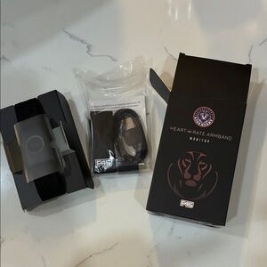 PES Smart Heart Rate Armband - Black